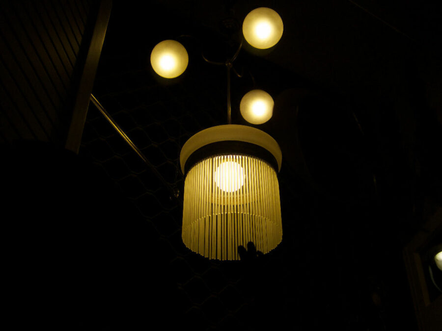 Bonn Lampen in Schaufenster